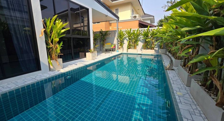 À vendre et à louer 4 chambres villa à Bang Lamung, Chonburi