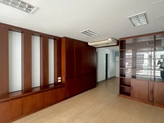 For rent office in Khlong Toei, Bangkok