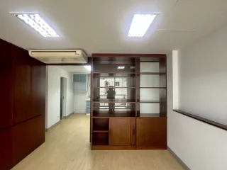 For rent office in Khlong Toei, Bangkok