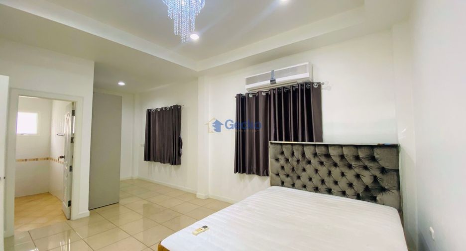 For sale 3 bedrooms house in Bang Lamung, Chonburi