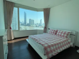 For sale 3 bedrooms condo in Bang Kho Laem, Bangkok