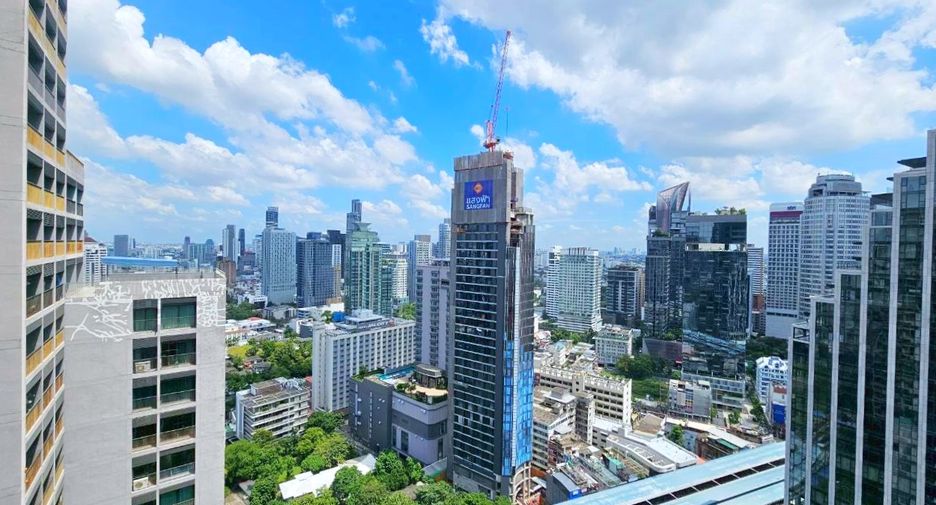 À louer et à vendre 1 chambre condo à Khlong Toei, Bangkok