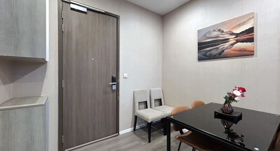 For rent 2 bedrooms condo in Bang Na, Bangkok