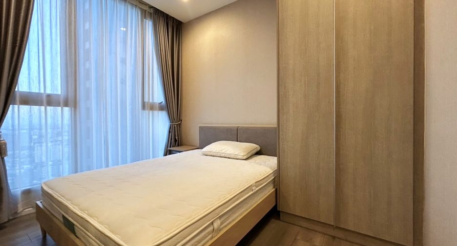 For rent 2 bedrooms condo in Bang Na, Bangkok