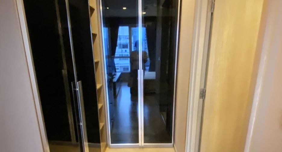 Wohnung zur Miete und zum Kauf mit 1 Zimmer in Watthana, Bangkok
