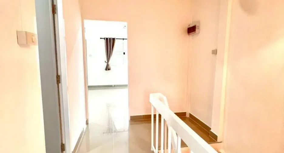 For sale 2 bedrooms townhouse in Lam Luk Ka, Pathum Thani
