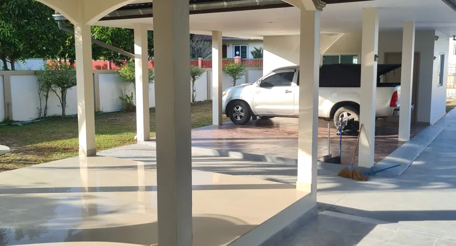 For sale and for rent 3 bedrooms house in Mueang Rayong, Rayong