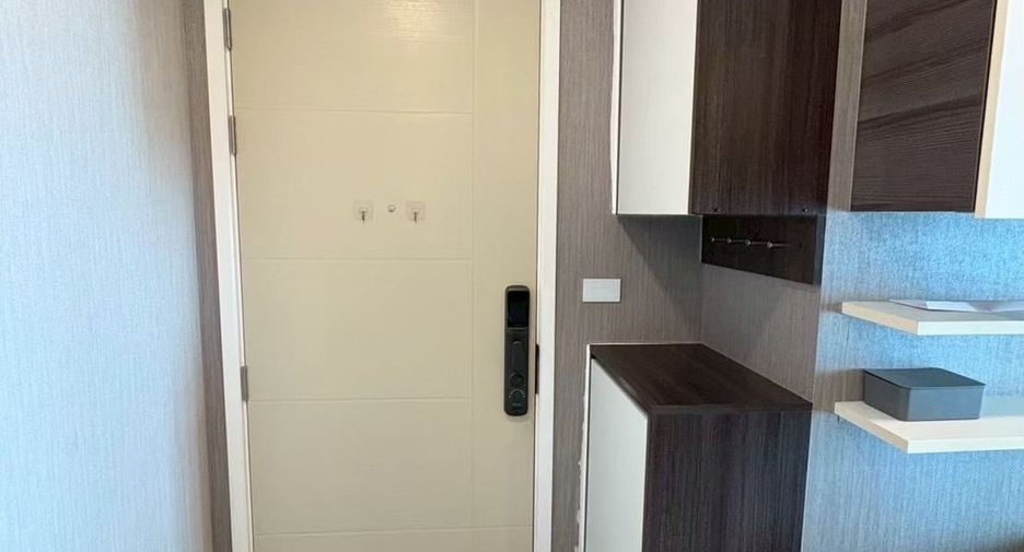For rent 1 bed condo in Sathon, Bangkok