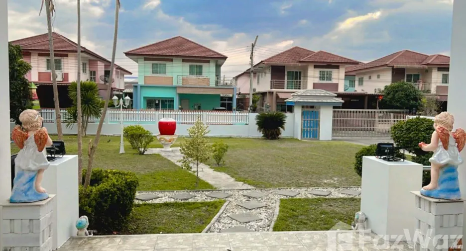 Casa en venta y en alquiler de 3 habitaciones en Mueang Chon Buri, Chonburi