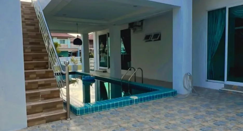Casa en venta y en alquiler de 3 habitaciones en Mueang Chon Buri, Chonburi