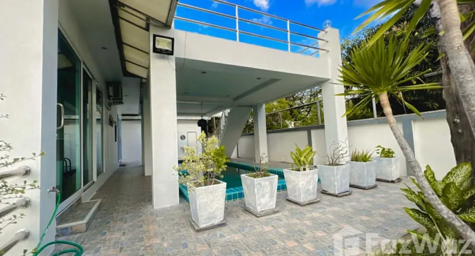 Casa en venta y en alquiler de 3 habitaciones en Mueang Chon Buri, Chonburi