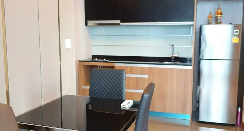 Wohnung zum Kauf mit 2 Zimmer in Pathum Wan, Bangkok