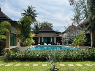 For sale 6 bedrooms villa in Takua Pa, Phang Nga