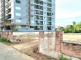 Продажа Участок в Si Racha, Чонбури
