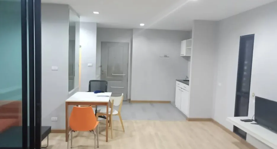 À vendre 1 chambre condo à Bang Sao Thong, Samut Prakan