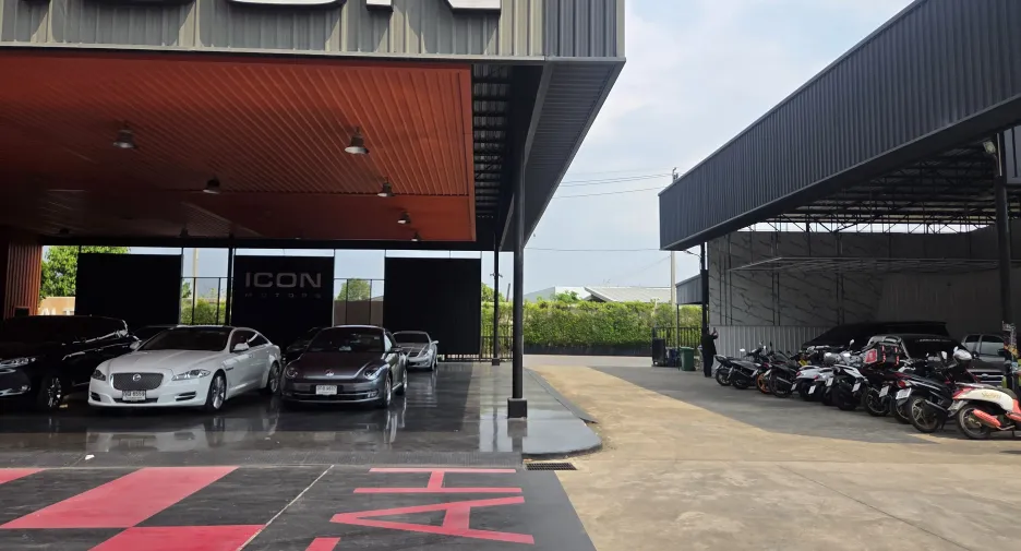 For rent retail Space in Taling Chan, Bangkok