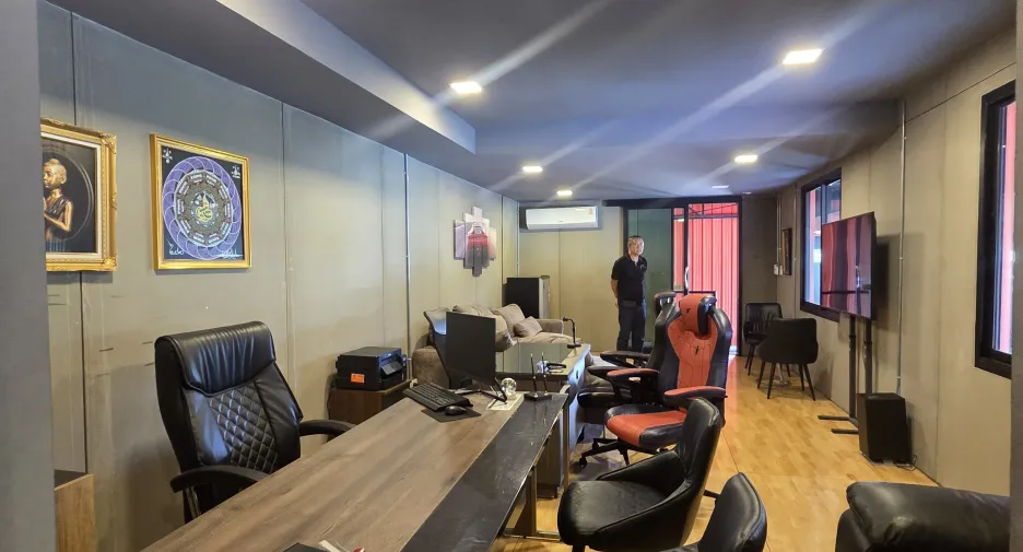 For rent retail Space in Taling Chan, Bangkok
