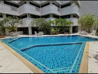 ให้เช่า 3 ห้องนอน คอนโด ใน วัฒนา, กรุงเทพฯ