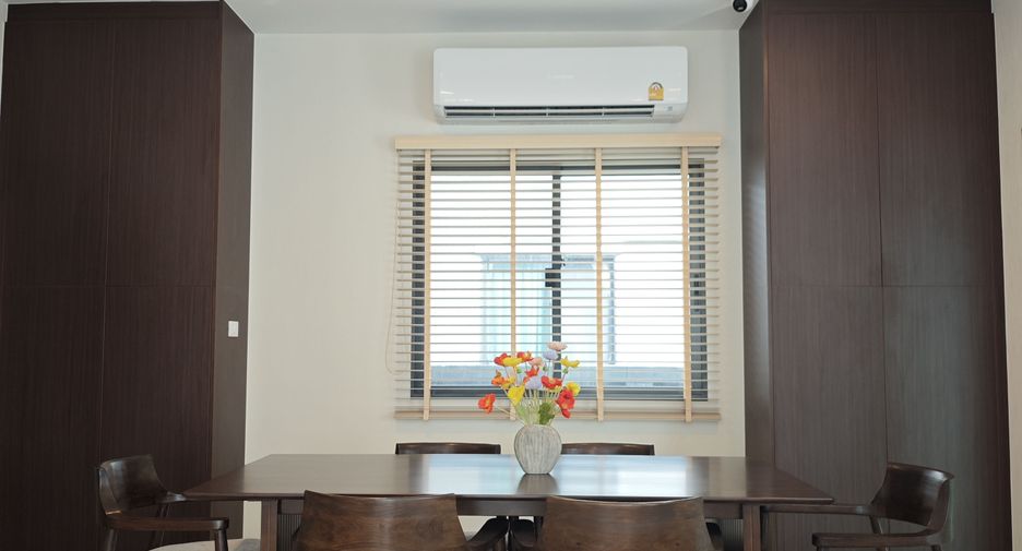 For sale 4 bedrooms house in Min Buri, Bangkok