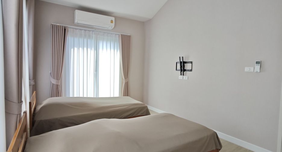For sale 4 bedrooms house in Min Buri, Bangkok