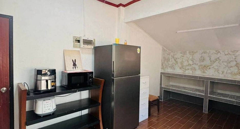 For rent 3 bedrooms villa in Bang Lamung, Chonburi