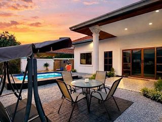 Villa zur Miete mit 3 Zimmer in Bang Lamung, Chonburi