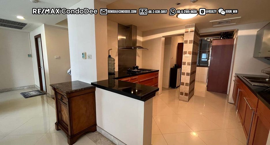 For sale 3 bedrooms condo in Pathum Wan, Bangkok