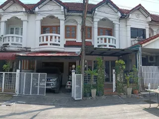 For sale 4 bedrooms townhouse in Mueang Chiang Mai, Chiang Mai