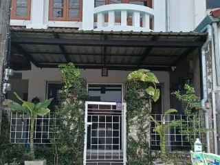 For sale 4 bedrooms townhouse in Mueang Chiang Mai, Chiang Mai
