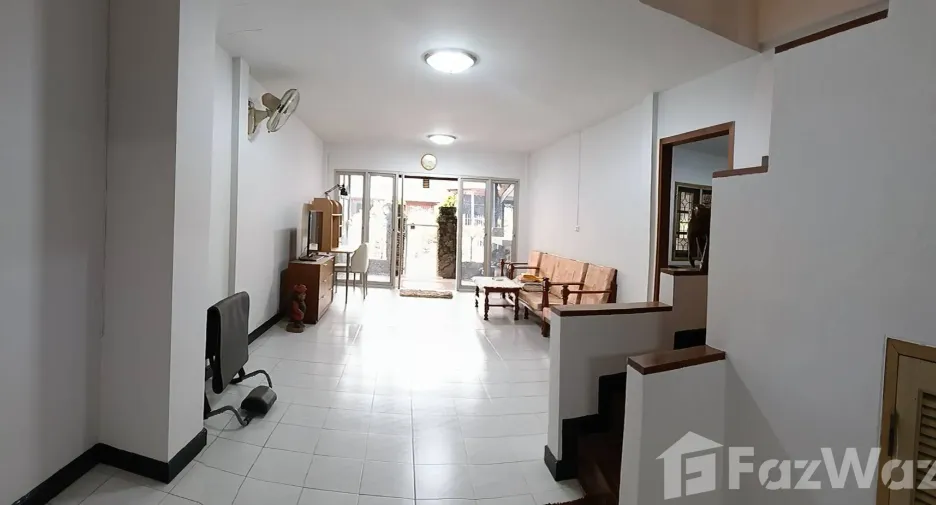 For sale 4 bedrooms townhouse in Mueang Chiang Mai, Chiang Mai