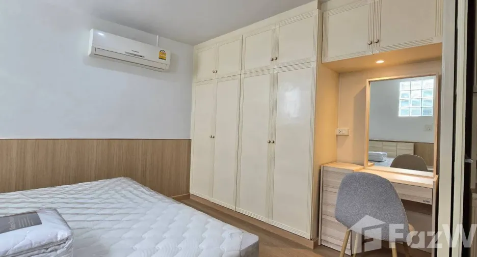 For rent 1 bed condo in Pathum Wan, Bangkok
