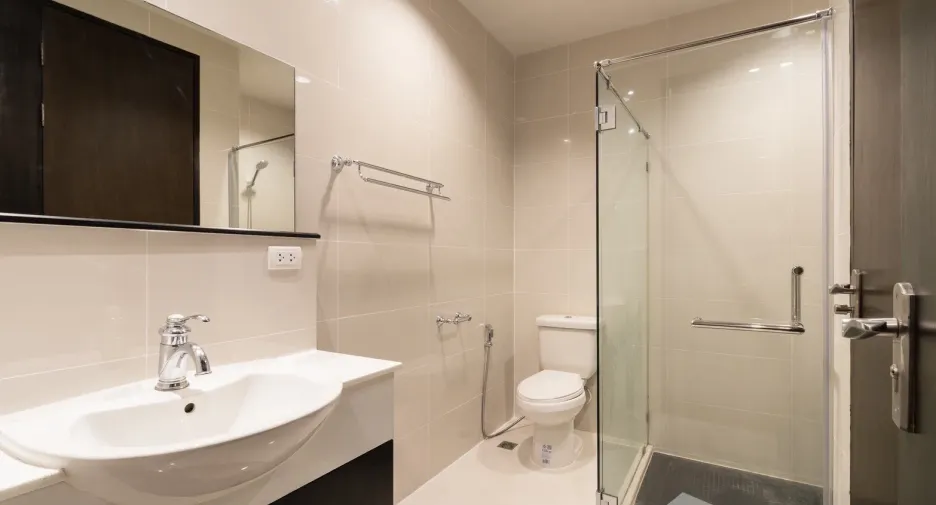 For sale 2 bedrooms condo in Pathum Wan, Bangkok