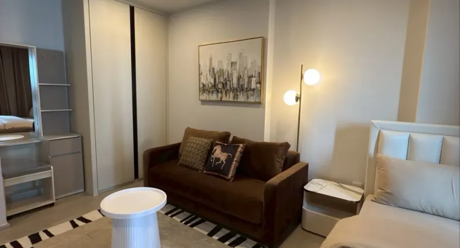 Wohnung zur Miete mit Studio in Phra Khanong, Bangkok