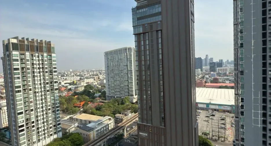 Wohnung zur Miete mit Studio in Phra Khanong, Bangkok
