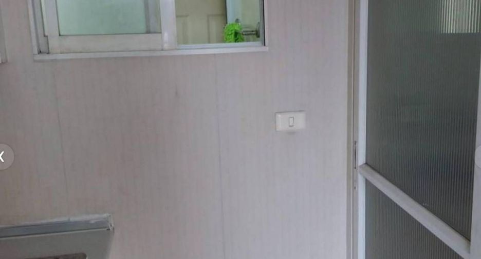 For sale 1 bed condo in Phaya Thai, Bangkok