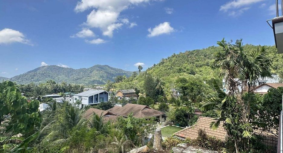 Casa en alquiler de 4 habitaciones en Kathu, Phuket