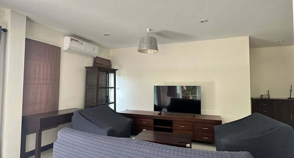 Casa en alquiler de 4 habitaciones en Kathu, Phuket