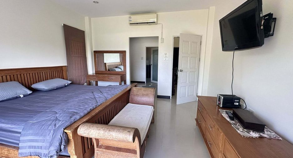 Casa en alquiler de 4 habitaciones en Kathu, Phuket