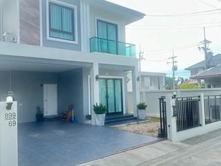 Haus zur Miete mit 3 Zimmer in Bang Lamung, Chonburi