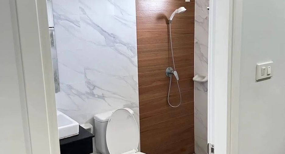 For rent 3 bedrooms house in Bang Lamung, Chonburi
