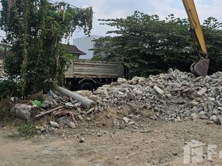 Terreno en venta en Bueng Kum, Bangkok