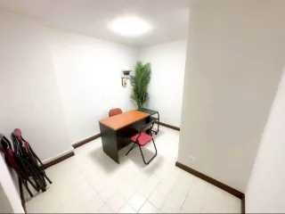 出租 5 卧室 独立屋 在 Phra Khanong, 曼谷