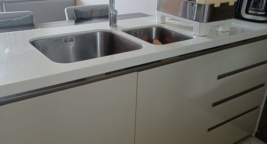For rent 1 Beds condo in Khlong Toei, Bangkok