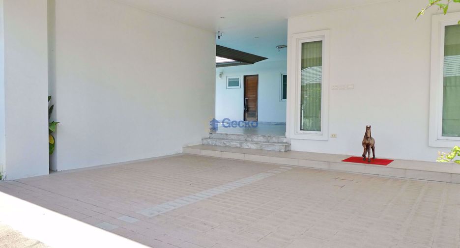 Haus zum Kauf mit 3 Zimmer in Bang Lamung, Chonburi