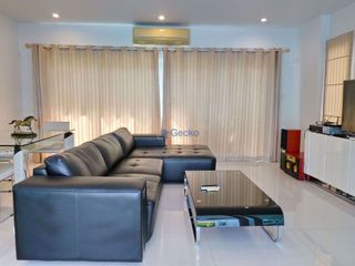 For sale 3 bedrooms house in Bang Lamung, Chonburi