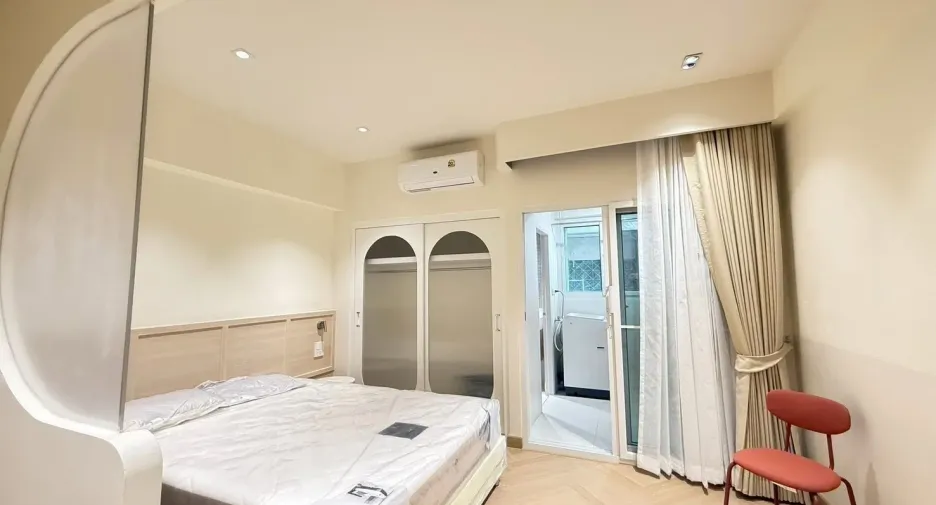 For rent studio condo in San Sai, Chiang Mai