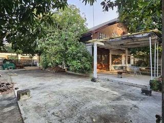 Haus zur Miete mit Studio in Phra Khanong, Bangkok