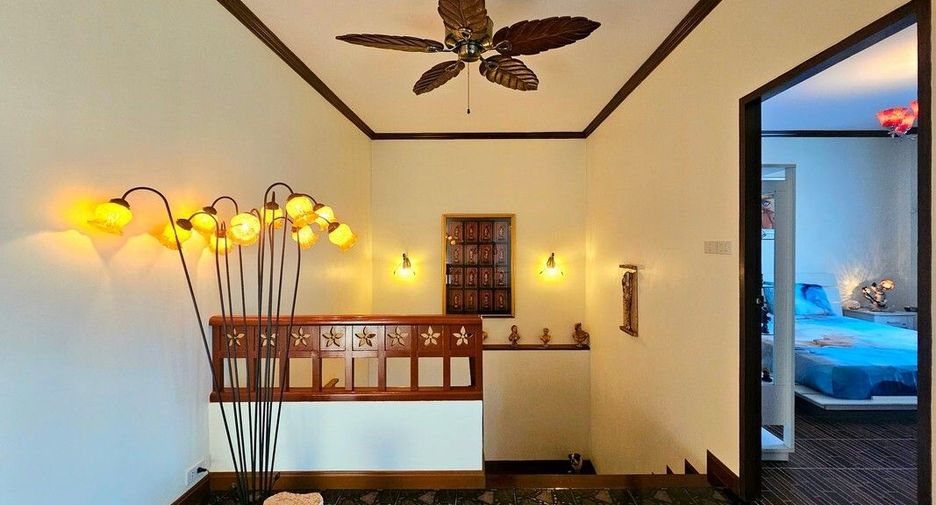 For sale 3 bedrooms villa in Cha Am, Phetchaburi
