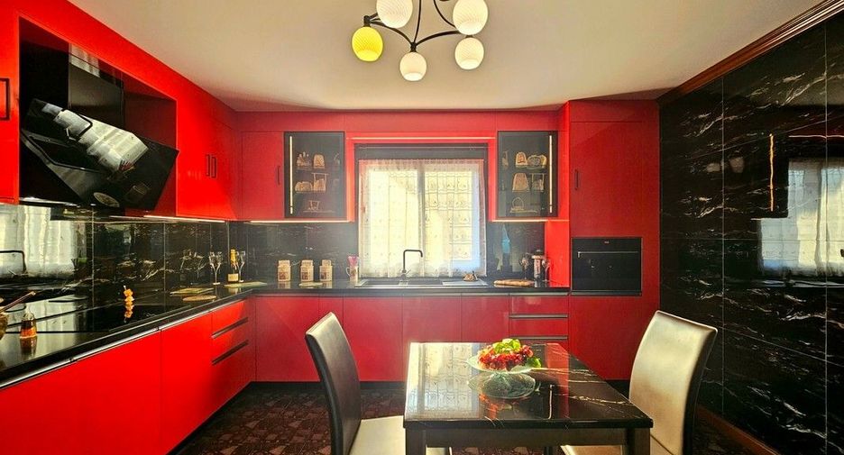 For sale 3 bedrooms villa in Cha Am, Phetchaburi