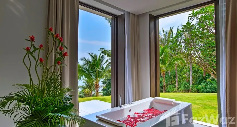 For sale 6 bedrooms villa in Thalang, Phuket